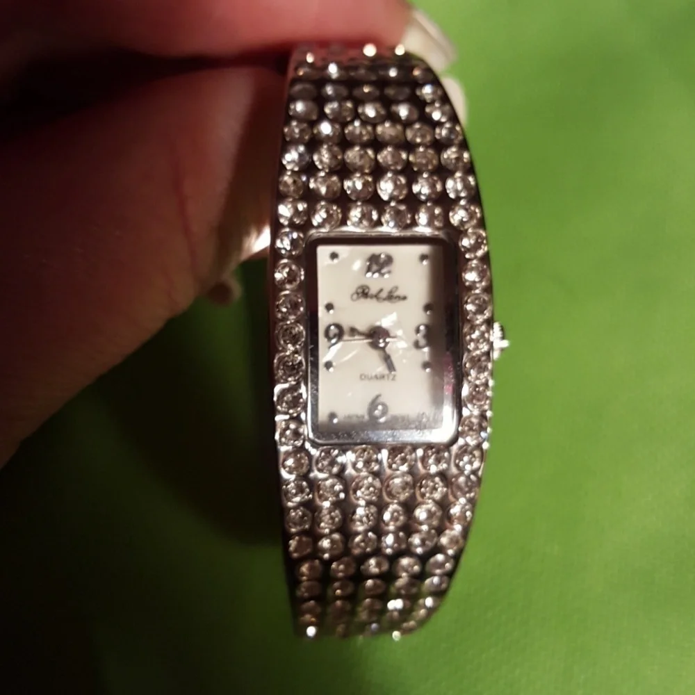 DIAMOND dream watch. new